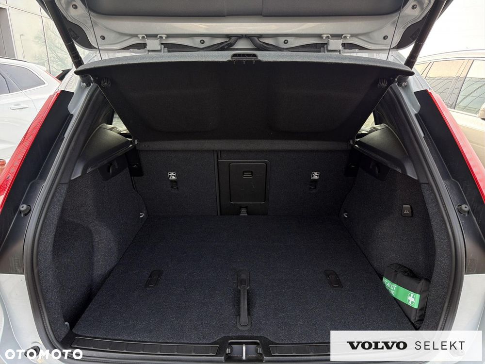 Volvo XC 40 - 26