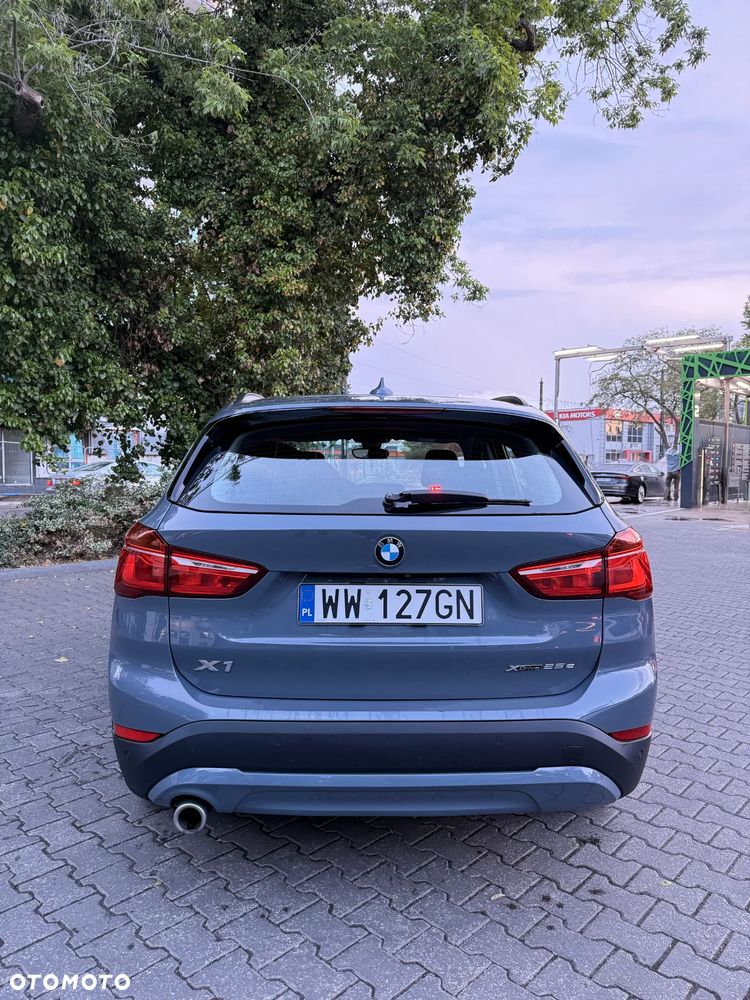 BMW X1 xDrive25e Advantage - 5