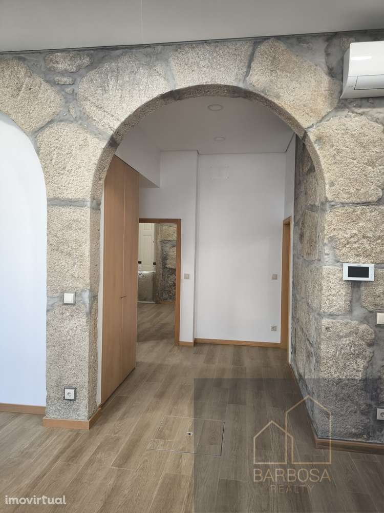 Andar moradia T2+1/T3 NOVO, c/ AC e estacionamento-Costa Cabral, Porto - Grande imagem: 2/15