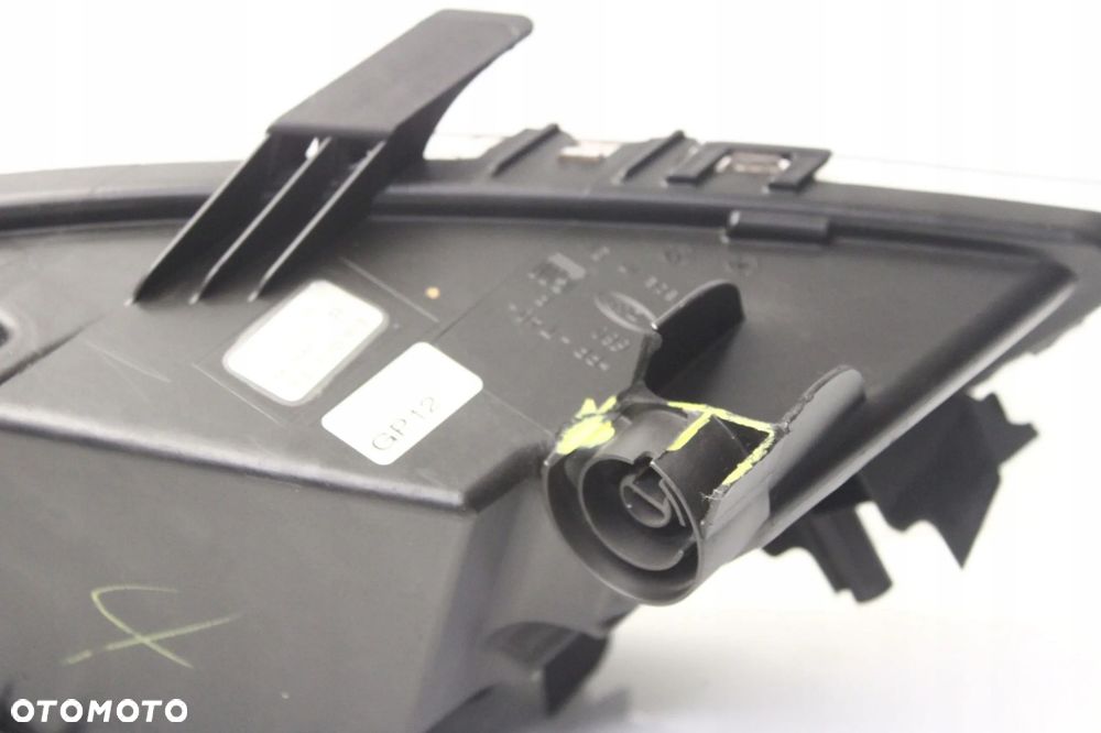 OPEL ASTRA J HALOGEN PRAWY LAMPA PRZECIWMIEGLNA ZDERZAKA 13264642 - 3