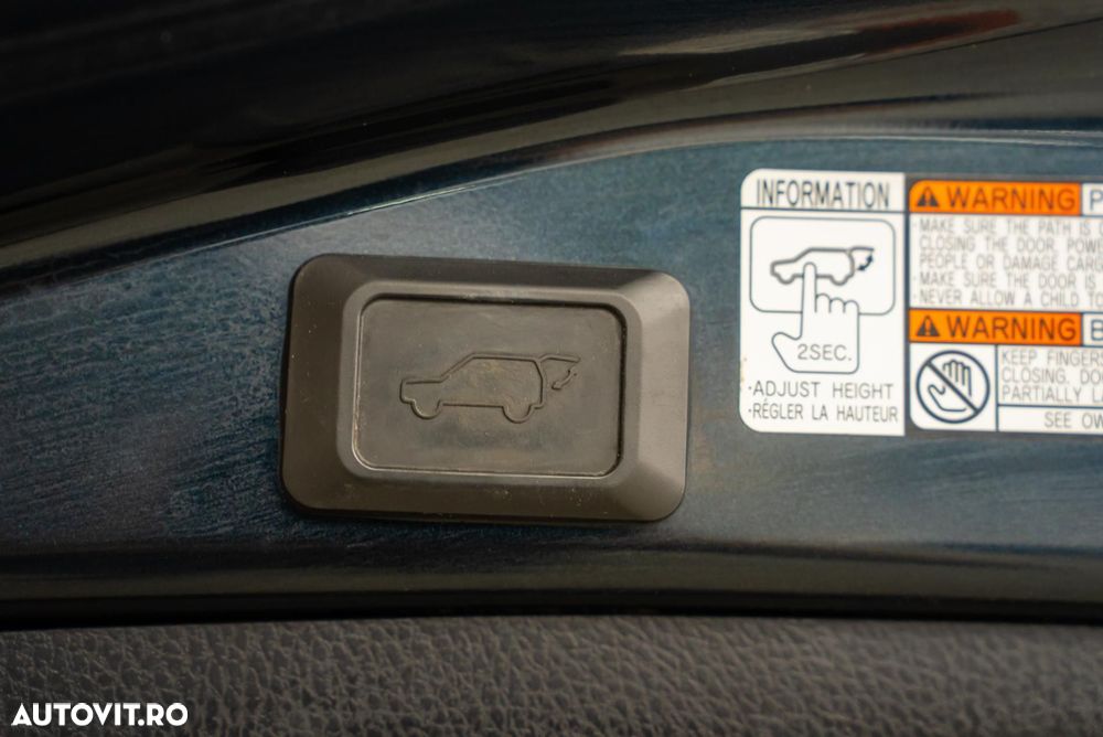 Toyota RAV4 - 16