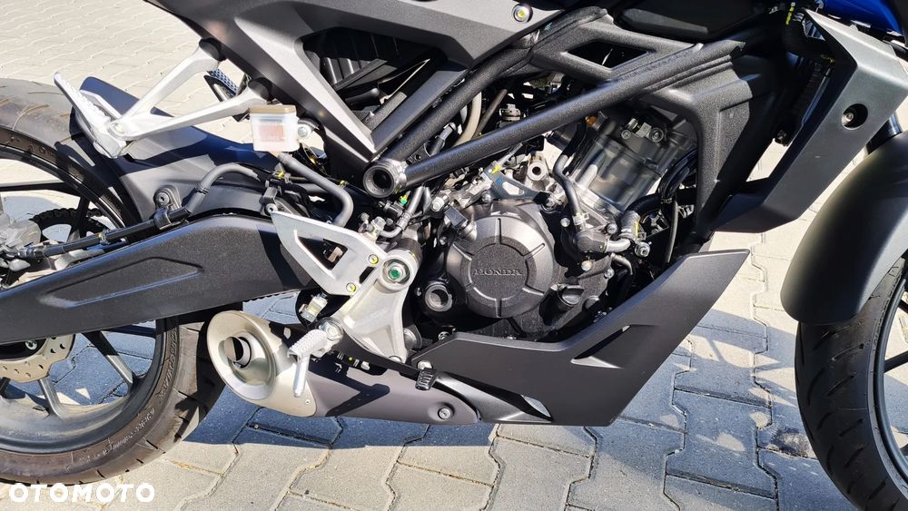 Honda CB - 10