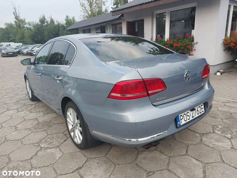 Volkswagen Passat - 6