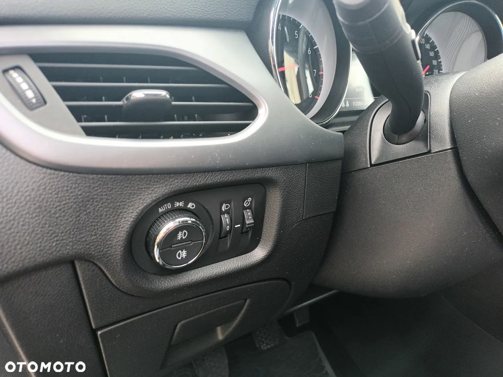 Opel Astra 1.4 T Enjoy - 22