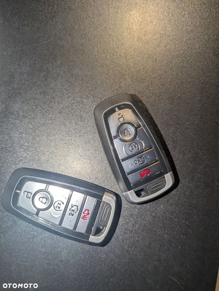 Ford Edge 2.0 EcoBlue Bi-Turbo 4x4 Titanium - 40