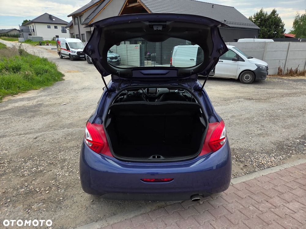 Peugeot 208 95 VTI Active - 9