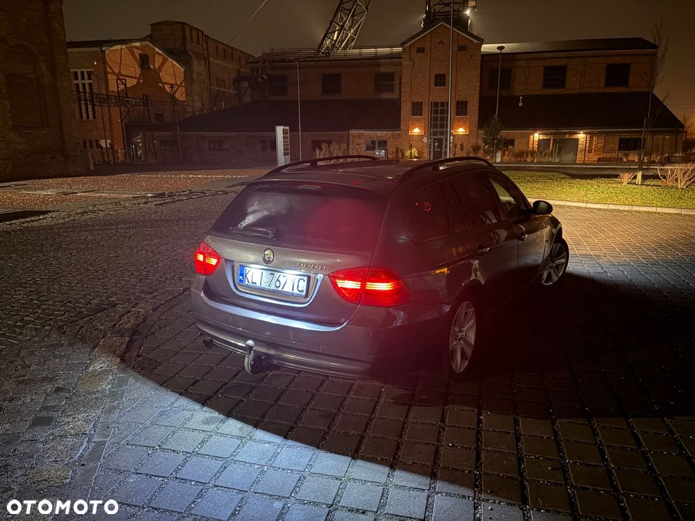 BMW Seria 3 320d DPF - 14