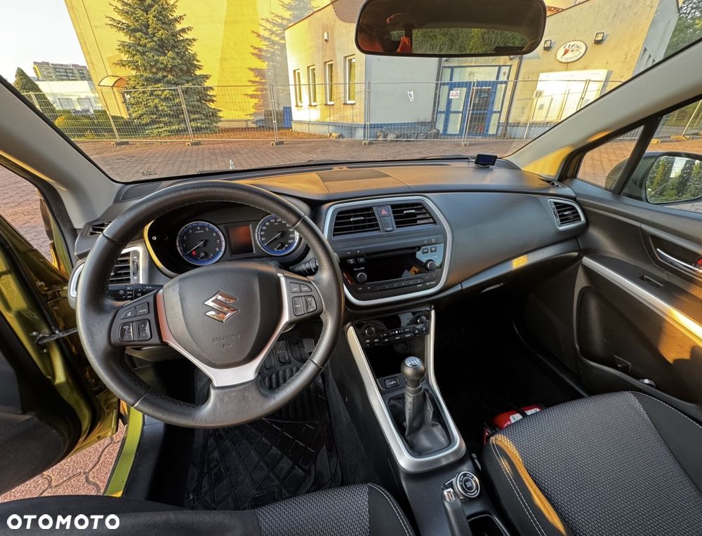 Suzuki SX4 1.6 Premium 4WD - 10