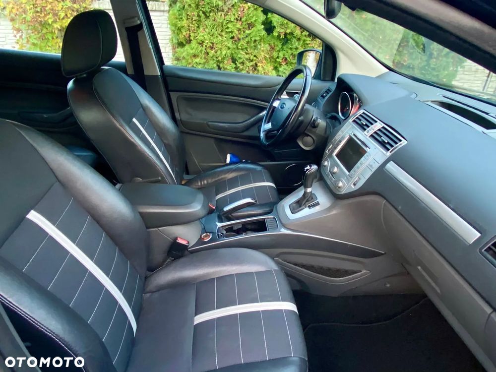 Ford Kuga 2.5 4x4 Titanium - 19