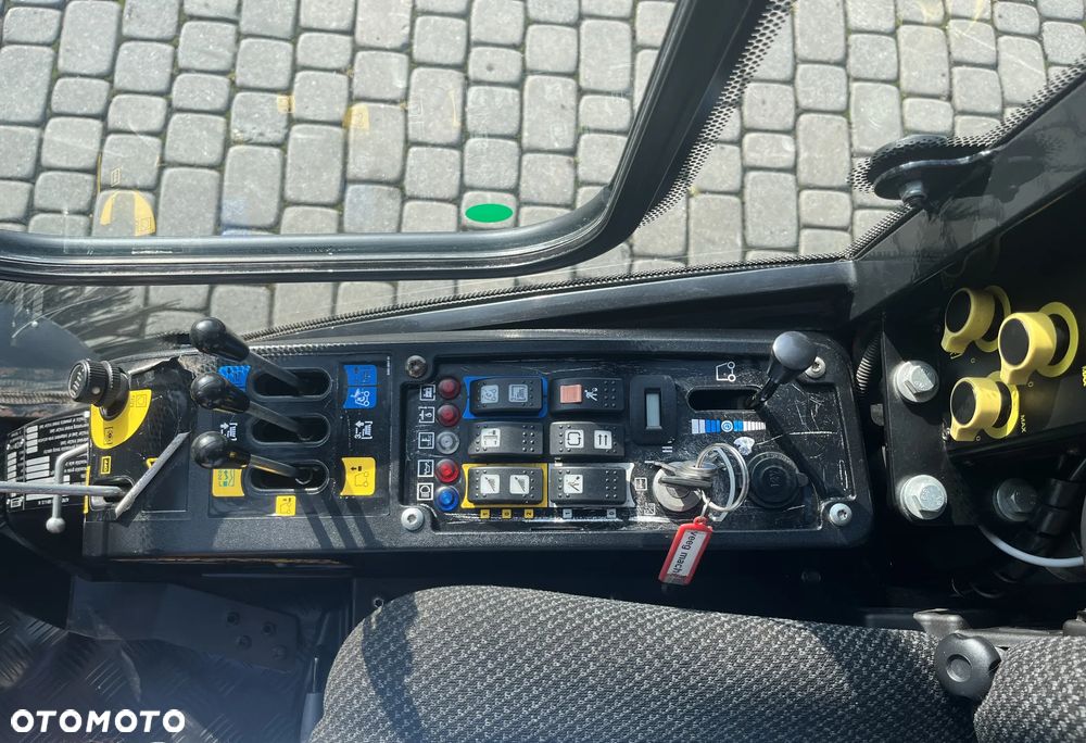 KARCHER PROFESSIONAL MIC 34C zamiatarka spalinowa DIESEL 24KW Stan idealny - 12