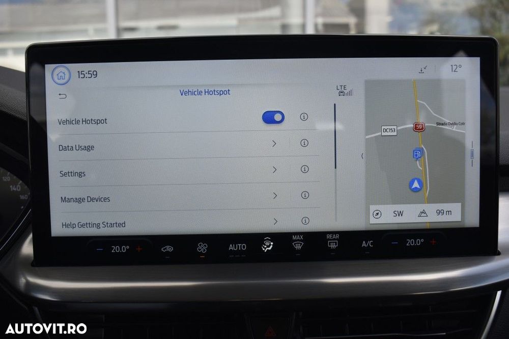 Ford Focus 1.0 EcoBoost 6MT MHEV Titanium - 29