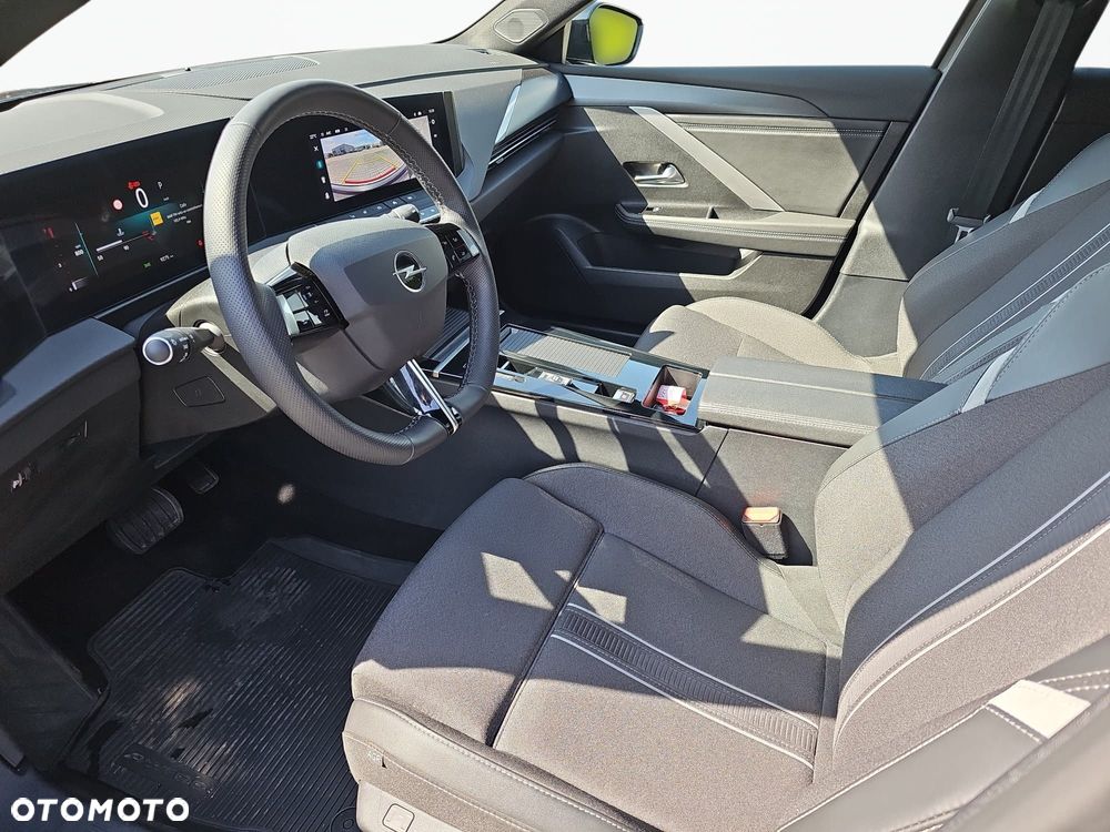 Opel Astra 1.2 T GS S&S - 10