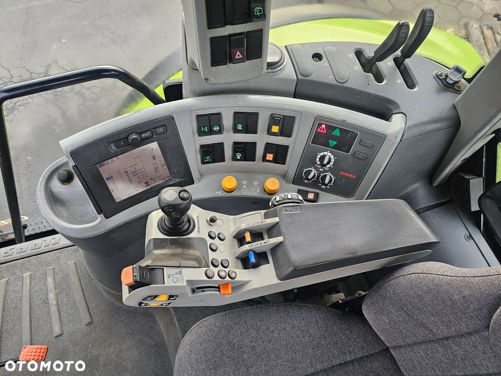 Claas Arion 530 - 10