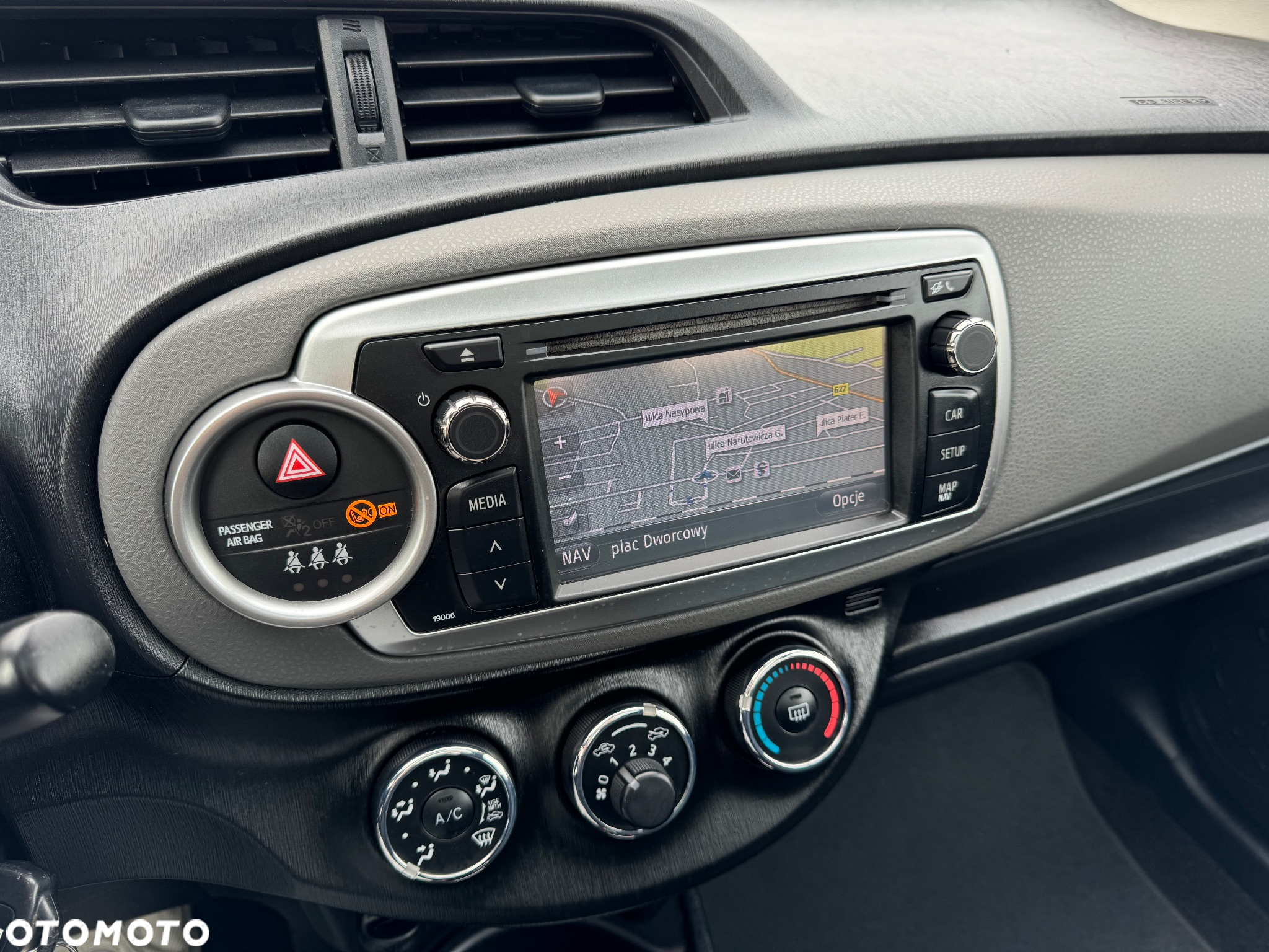 Toyota Yaris 1.4 D-4D - 15