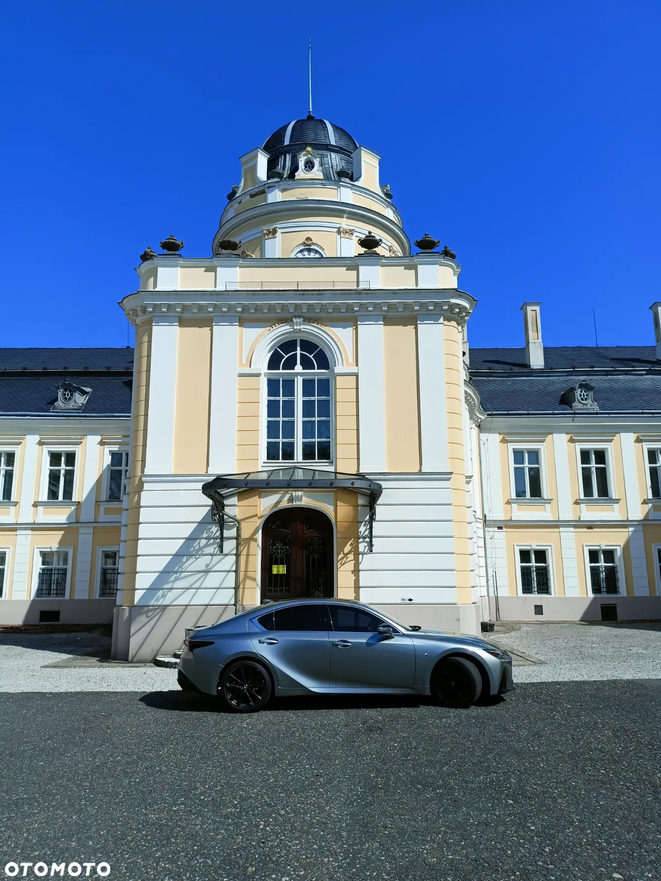 Lexus IS - 16