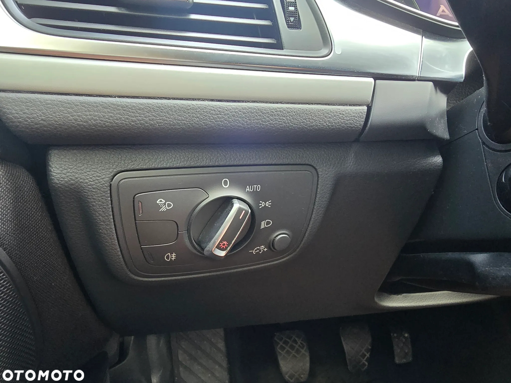 Audi A6 Avant 2.0 TDI DPF sport selection - 14