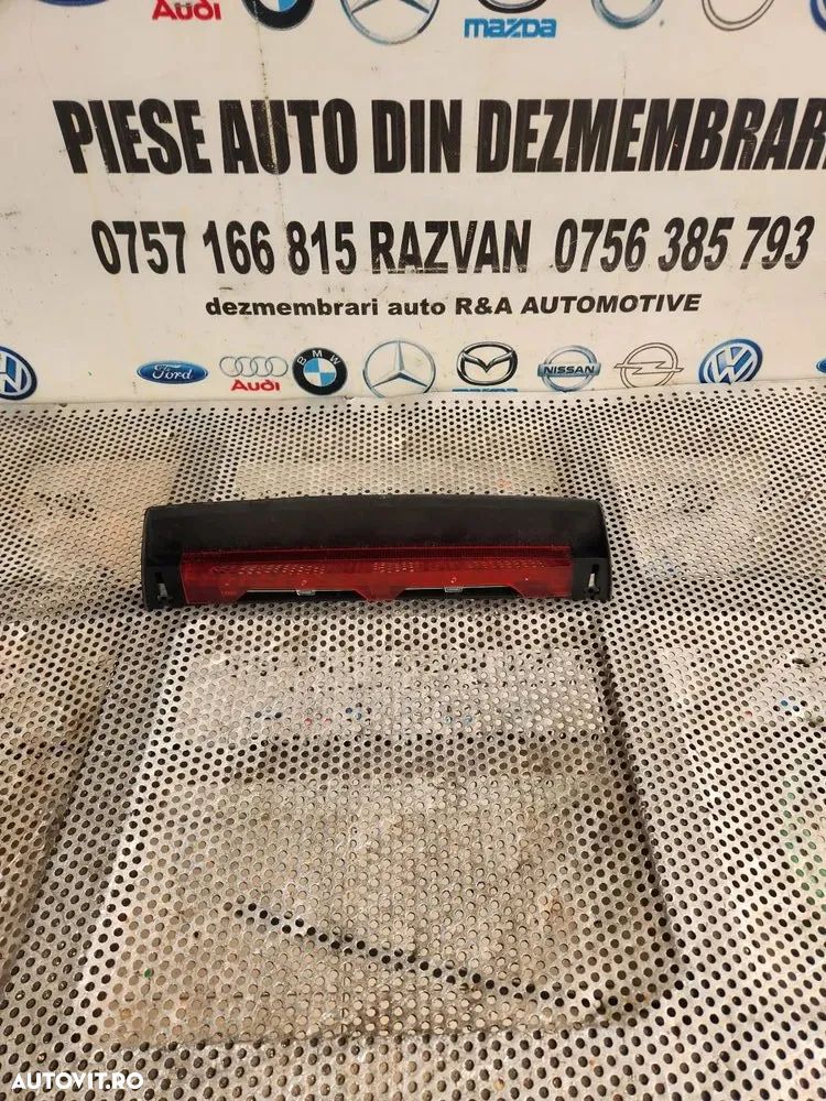 Stop Suplimentar Frana Audi A8 D4 Cod 4H An 2010-2011-2012-2013-2014-2015-2016-2017 - 1