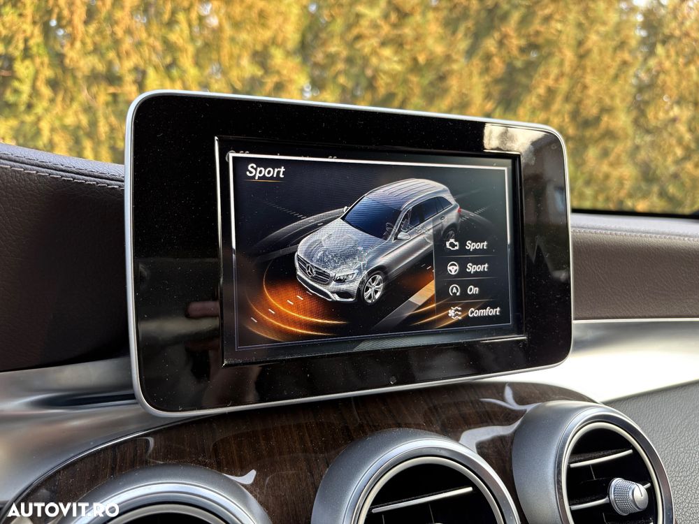 Mercedes-Benz GLC 220 d 4MATIC - 23