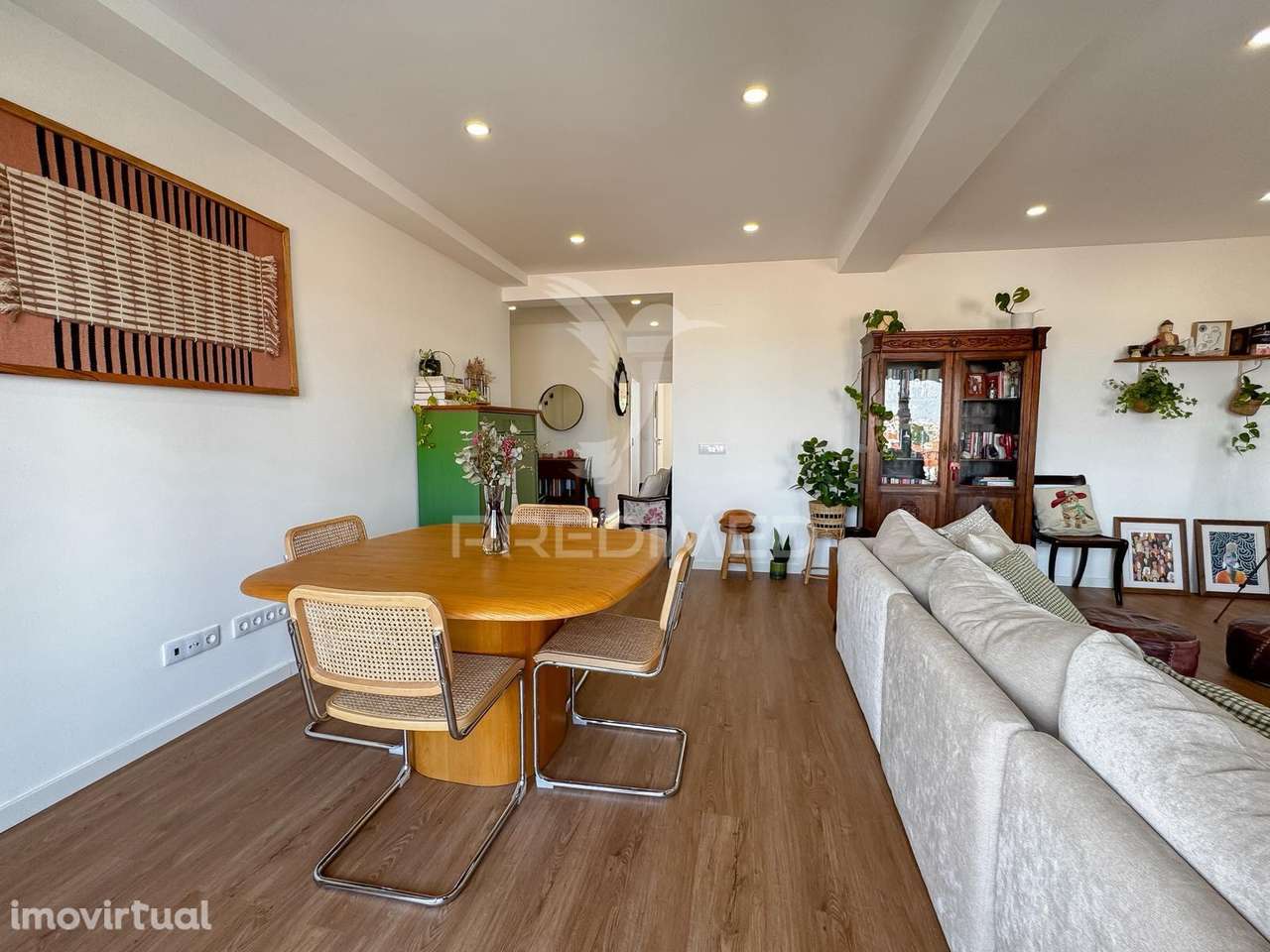 Excelente apartamento remodelado em Almada com vista Rio - Grande imagem: 5/27