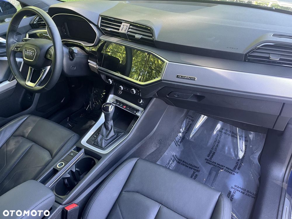 Audi Q3 - 17