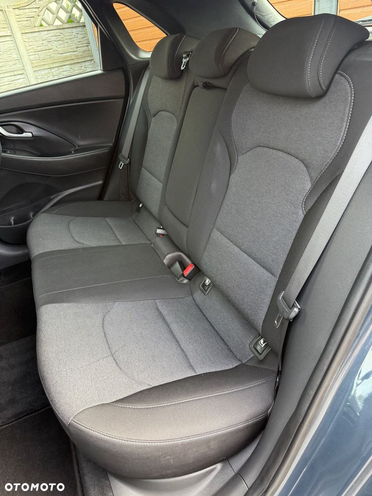 Hyundai i30 1.5 T-GDI 48V-Hybrid EDITION 30+ - 16