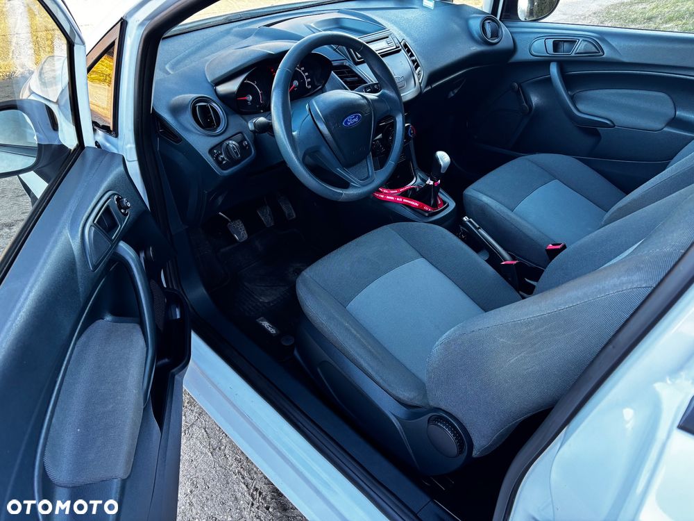 Ford Fiesta 1.25 Trend Edition - 12