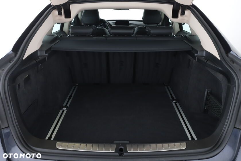 BMW Seria 3 320d Edition Luxury Line Purity - 15
