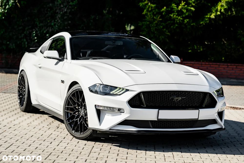 Ford Mustang - 5
