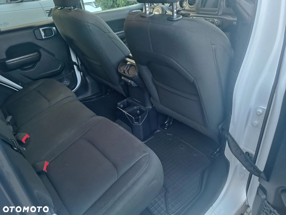 Jeep Wrangler Unlimited 3.6 Automatik X - 18