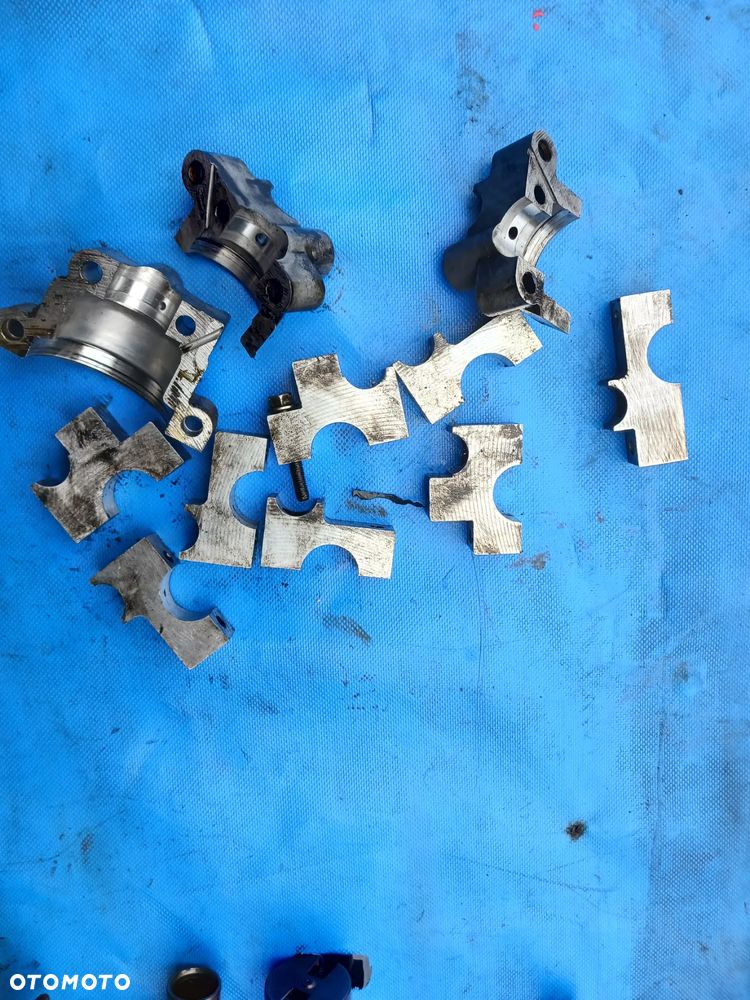 Wałek rozrządu ssący wydechowy wałek z klawiaturą Renault Master II Opel Movano Nissan 2,2dc 2,5dci 120KM dźwigienki popychacze - 2