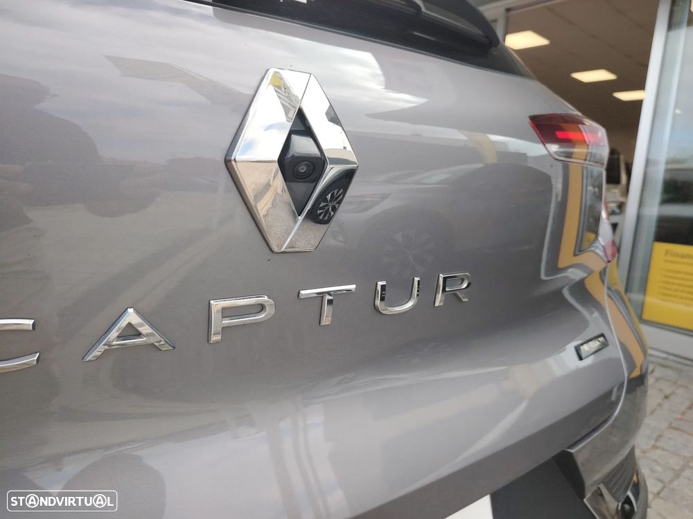 Renault Captur 1.6 E-Tech Full Hybrid Techno — fotografia 36