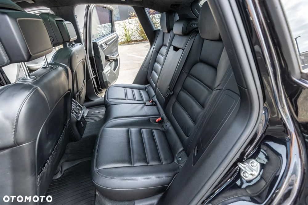 Porsche Macan - 11