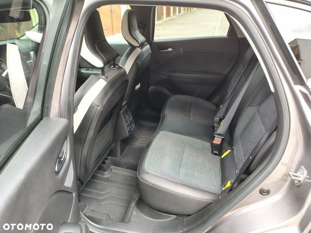 Renault Captur 1.3 TCe mHEV Techno - 14