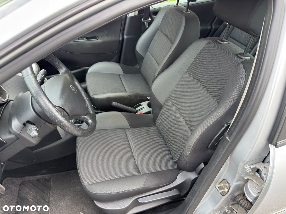 Peugeot 207 - 9