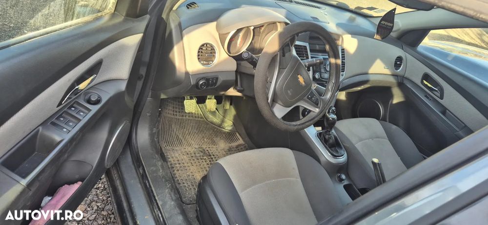 Motor fara anexe Chevrolet Cruze 2010 1.8 104kw benzina F18D4 Euro 5 - 1