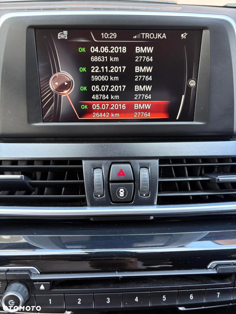 BMW Seria 2 220d Sport Line - 13