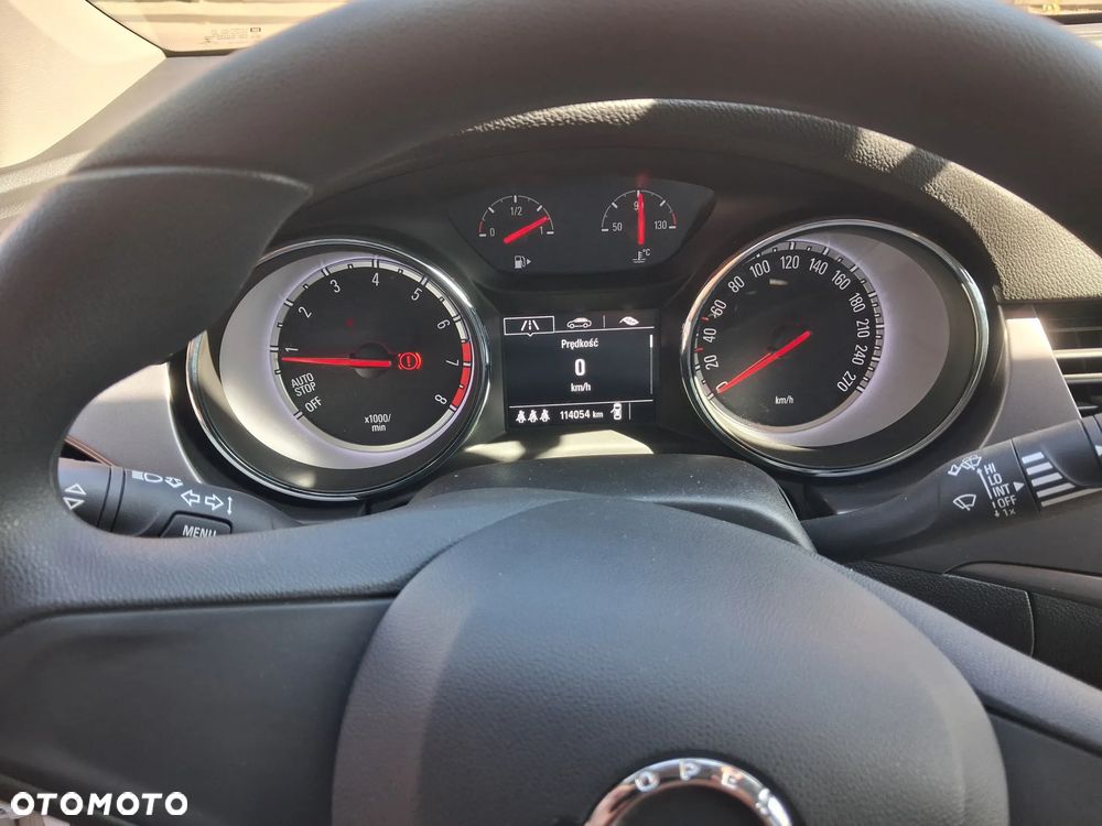Opel Astra 1.0 T Dynamic S&S - 12