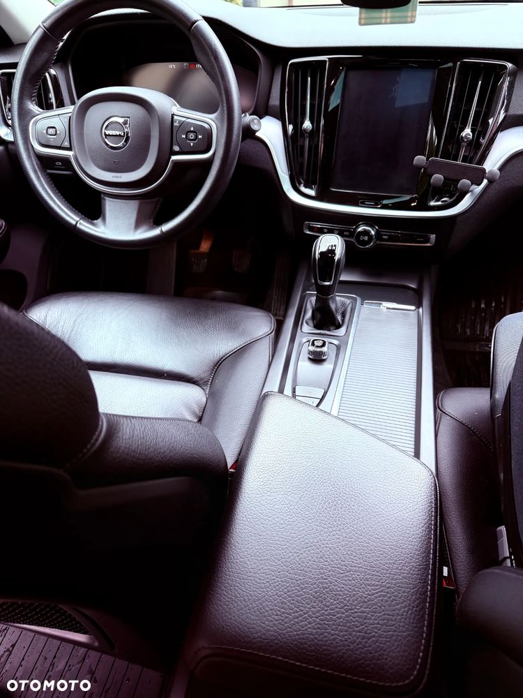 Volvo V60 D3 Momentum - 7