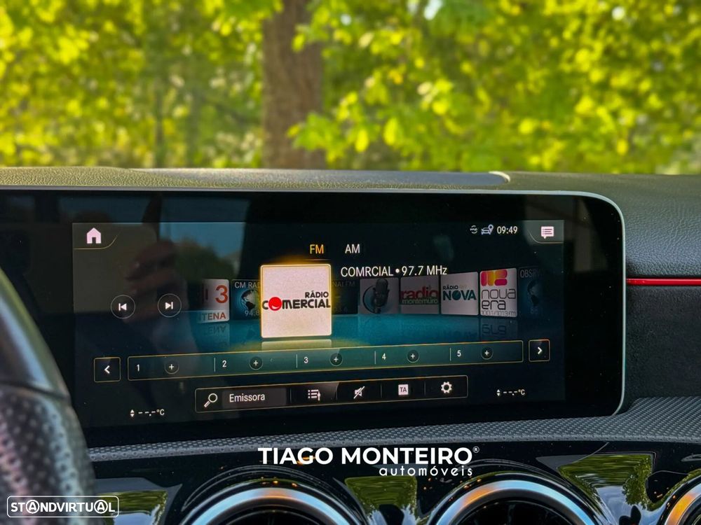 Mercedes-Benz A 180 d AMG Line Aut. - 31