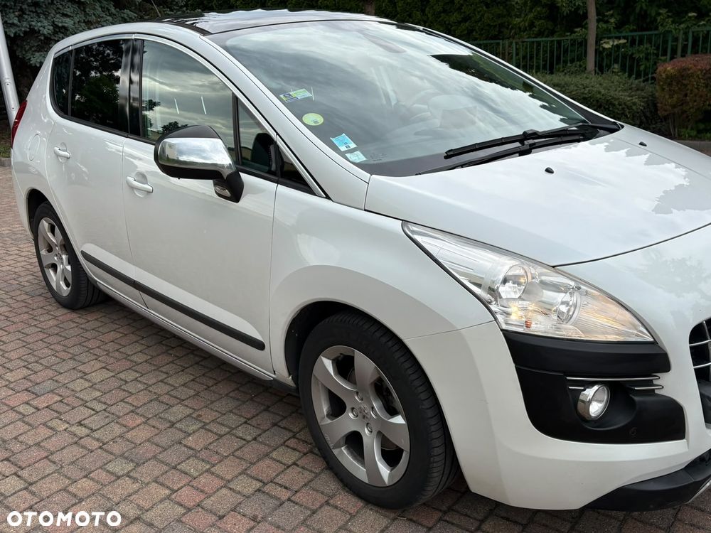 Peugeot 3008 HDi FAP 150 Premium - 3