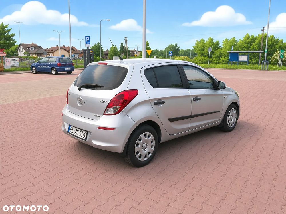 Hyundai i20 1.1 CRDi Style - 4