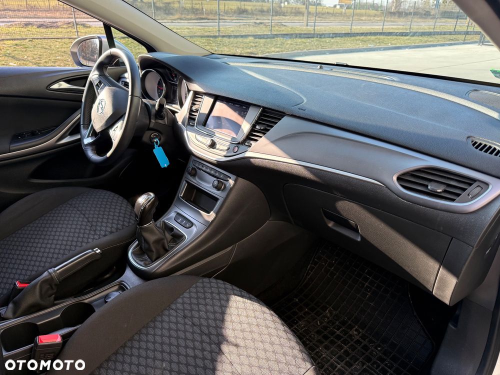 Opel Astra 1.2 T Edition S&S - 23