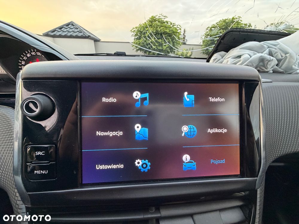 Peugeot 2008 PureTech 110 Stop&Start EAT6 GT-Line Edition - 21