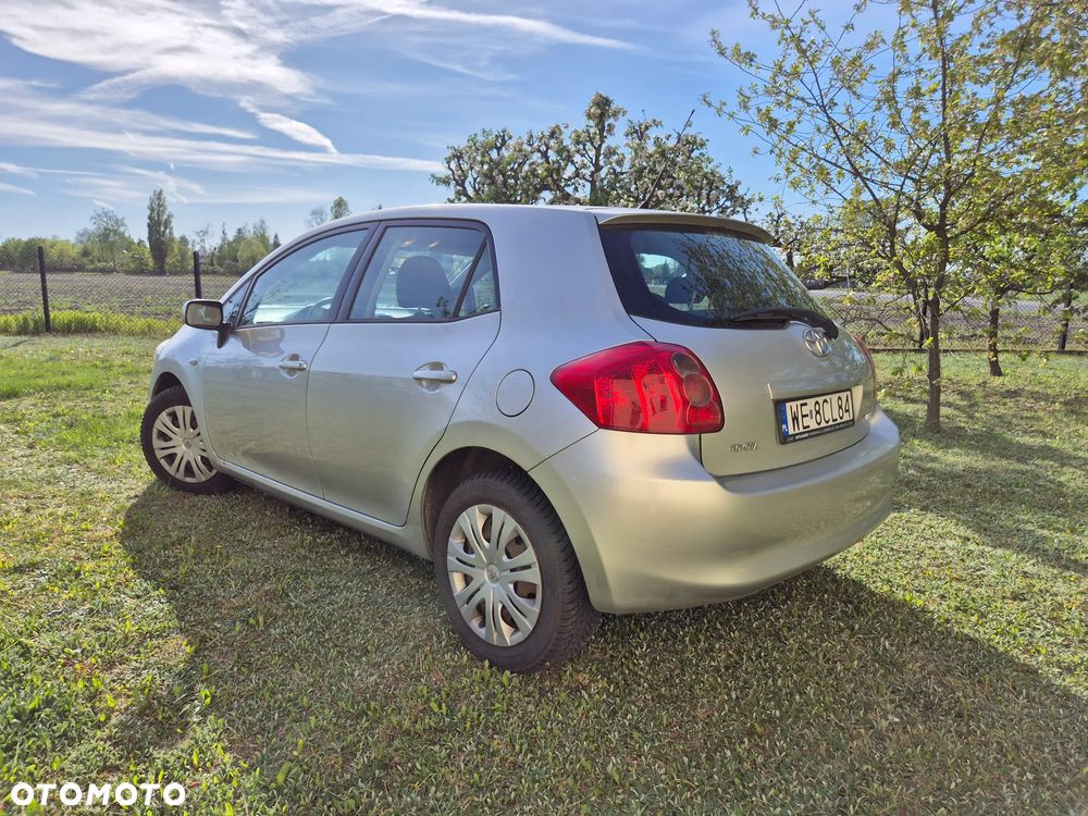 Toyota Auris 1.6 VVT-i Prestige - 5