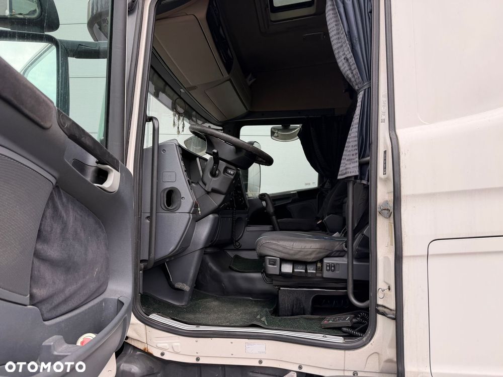 Scania 4X2 R420 - 4