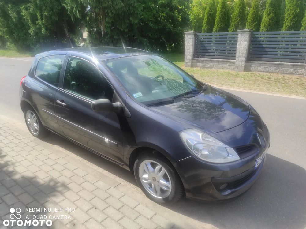 Renault Clio 1.4 Fairway - 2