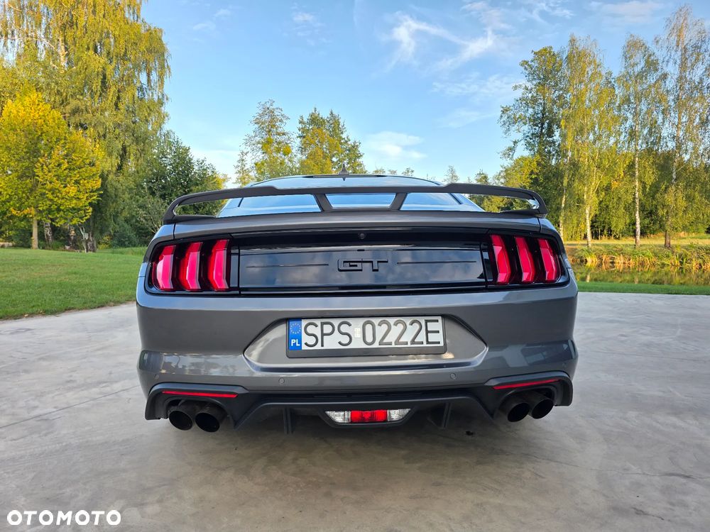 Ford Mustang - 9