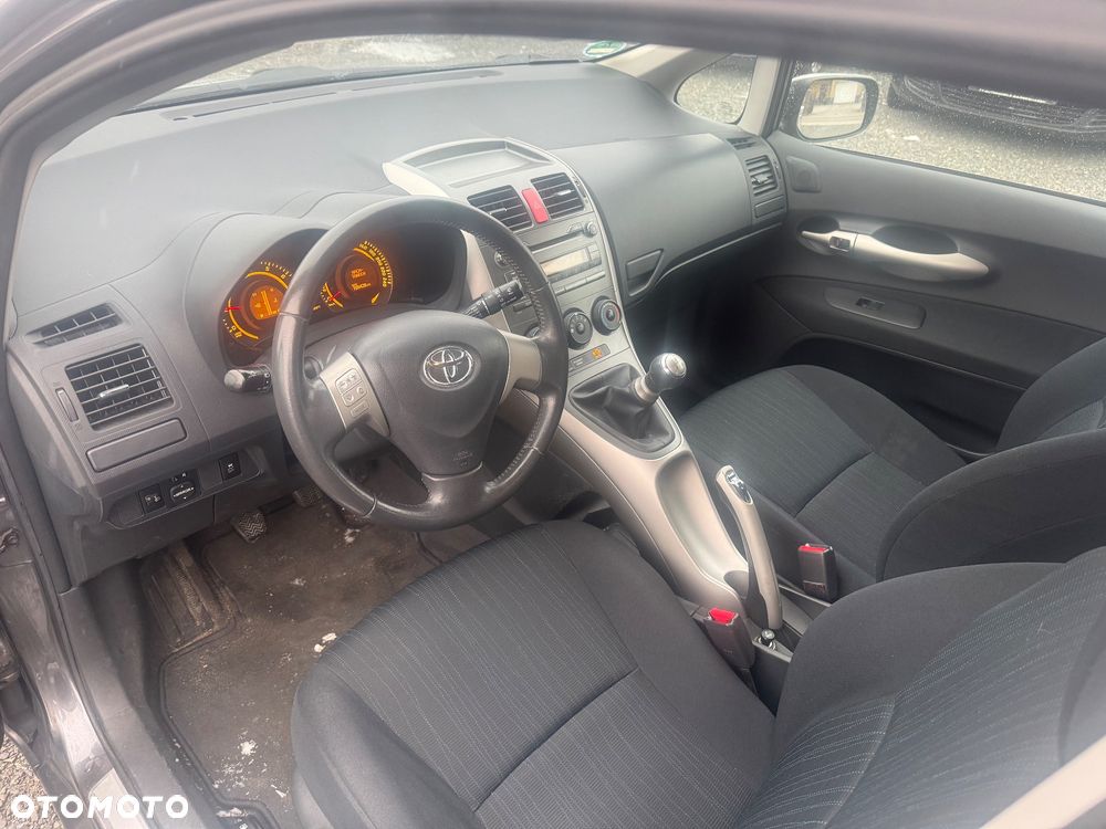 Toyota Auris 1.4 VVT-i Sol - 15