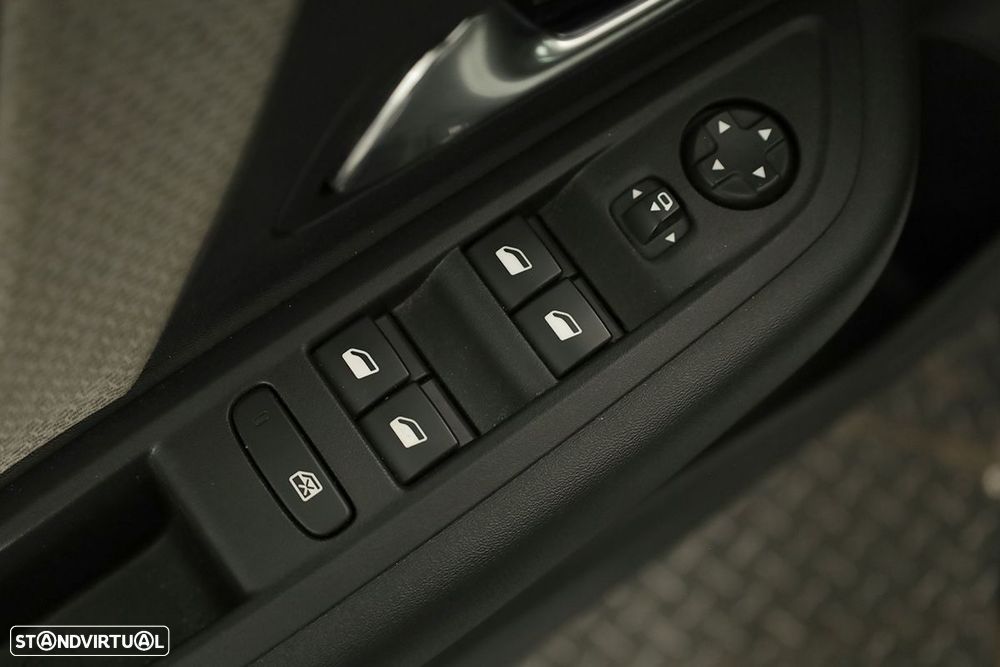 Citroën C4 1.2 PureTech Plus - 19