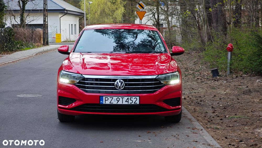 Volkswagen Jetta - 17